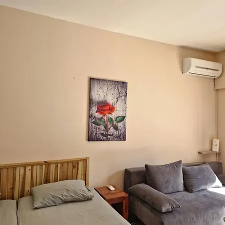 Beautifu Near 파포스