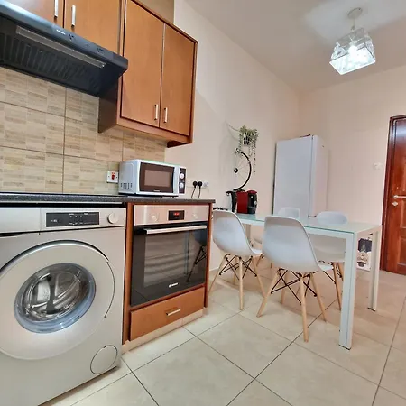 Beautifu Near * 파포스