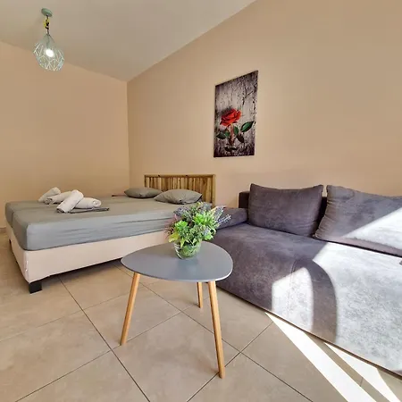 Beautifu Near Apartamento